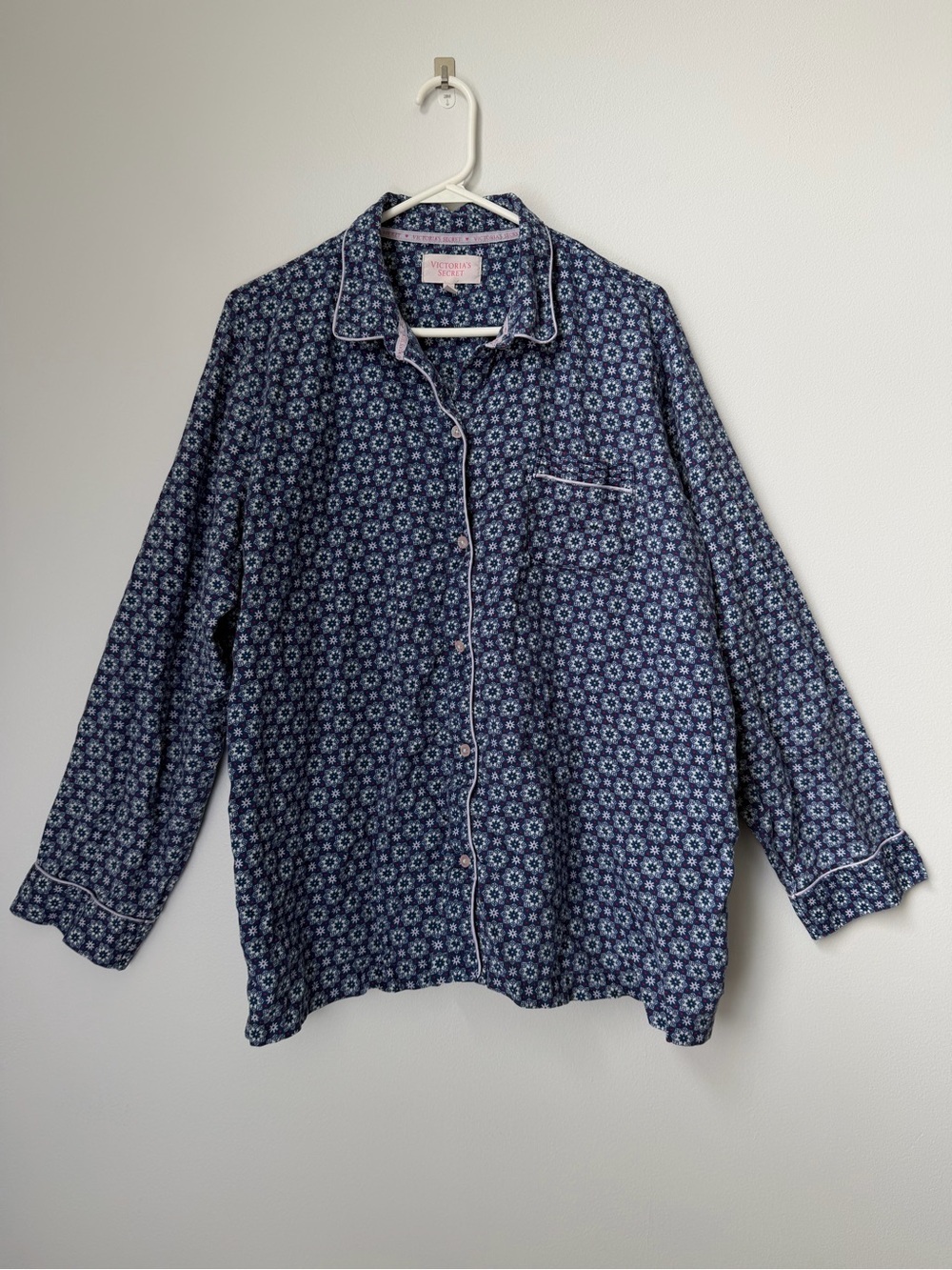 Victoria's Secret Cotton Geometric Snowflake Pajama Top Size XL